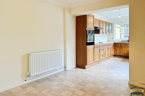 3 bedroom semi-detached house to rent, Winthrop Road, Bury St. Edmunds, IP33