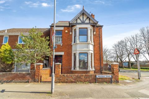 4 bedroom detached house for sale, Westfield Road, Bletchley, Milton Keynes