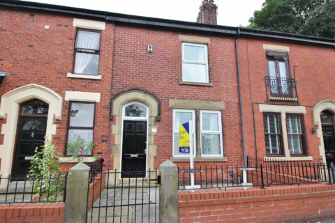 2 bedroom terraced house to rent, Riverside Road, Preston PR1