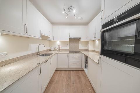 1 bedroom flat for sale, Bolnore Road, Fleur De Lis, RH16