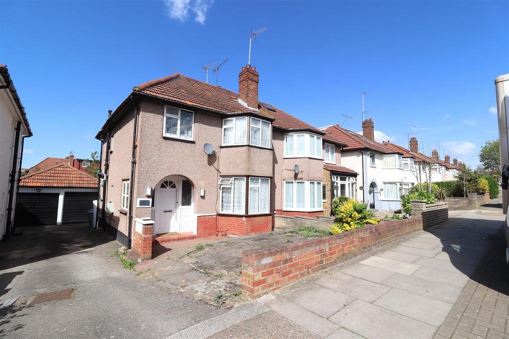 Crest Road, London 3 bed semi-detached house for sale - £680,000