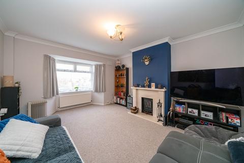 3 bedroom semi-detached house for sale, Lindlings, Hemel Hempstead, HP1