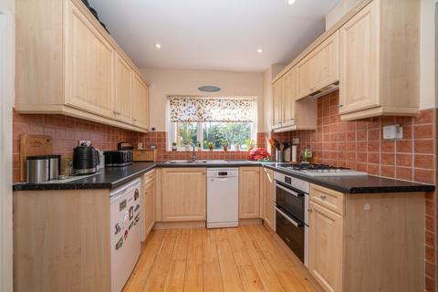 3 bedroom semi-detached house for sale, Lindlings, Hemel Hempstead, HP1
