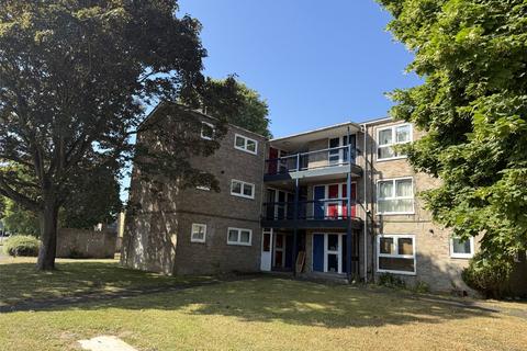 1 bedroom flat for sale, Woodside Road, Norfolk NR7