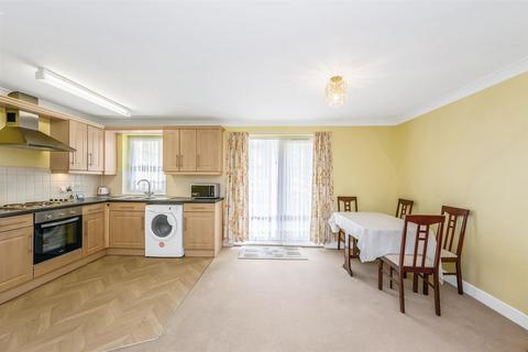1 bedroom apartment for sale, Lockwood Place, Chingford