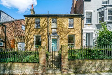 North Hill, London, N6