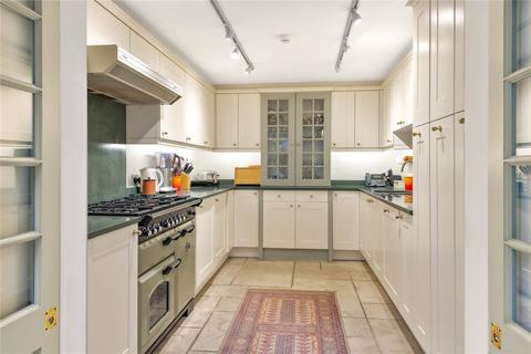3 bedroom terraced house for sale, Victoria Square, London, SW1W