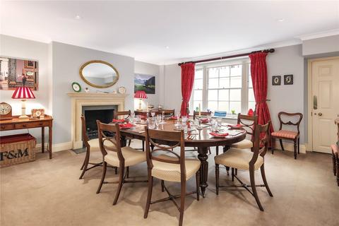 3 bedroom terraced house for sale, Victoria Square, London, SW1W