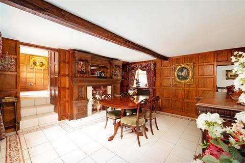 5 bedroom farm house for sale, Doe Lea Farm, Main Road, Troway, S21 5RU