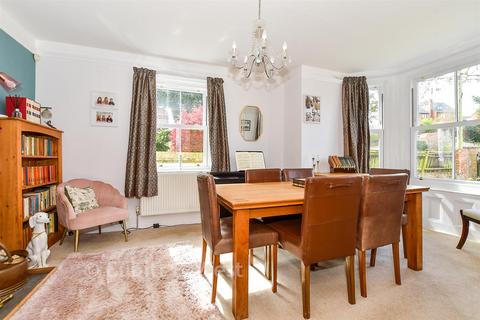 5 bedroom detached house for sale, New Town, Uckfield TN22