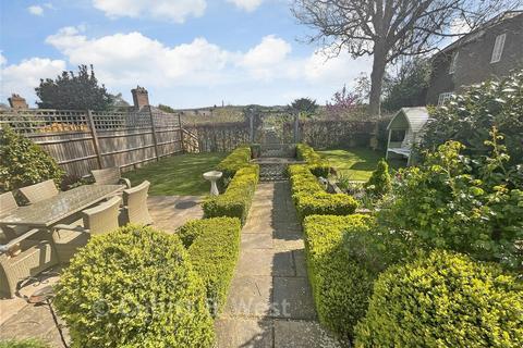 5 bedroom detached house for sale, New Town, Uckfield TN22