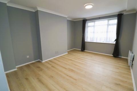 4 bedroom maisonette to rent, Acorn Walk, Rotherhithe SE16