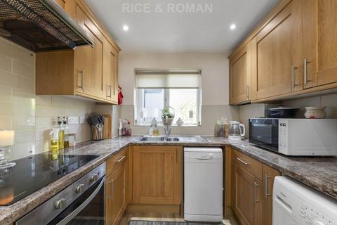 undefined, Fromow Gardens, Windlesham GU20