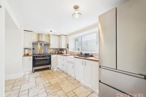 3 bedroom end of terrace house for sale, Daisy Road, Brynteg, Wrexham