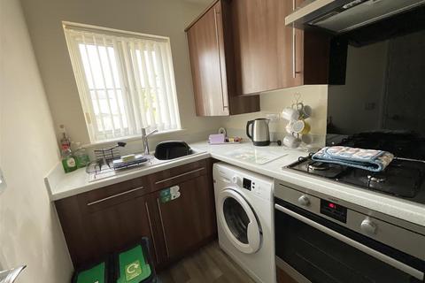 2 bedroom semi-detached house for sale, Clos Y Doc, Llanelli