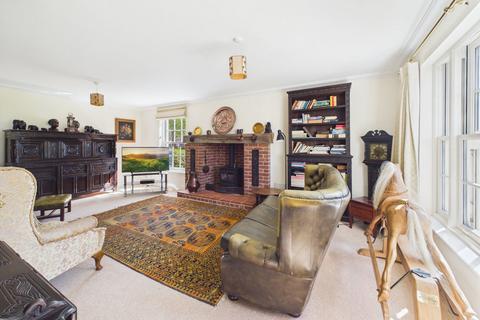 4 bedroom detached house for sale, Warren Avenue, Saxmundham