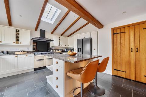 4 bedroom detached house for sale, Bampton