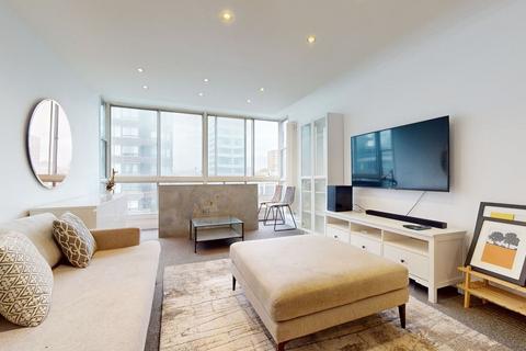 2 bedroom flat to rent, Quadrangle Tower, Cambridge Square, London W2