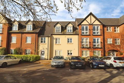 1 bedroom flat for sale, Cardiff Road, Llandaff, CARDIFF