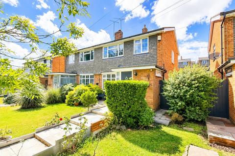 3 bedroom semi-detached house for sale, Colesdale, Cuffley