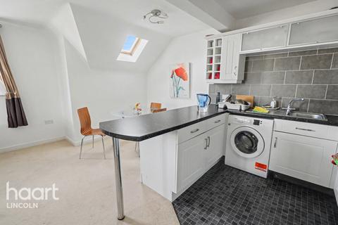 2 bedroom apartment for sale, Flaxley Road, Lincoln