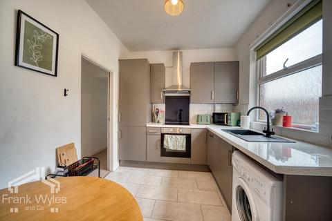 2 bedroom flat for sale, Flat 2, 25 Glen Eldon Road, Lytham St. Annes, Lancashire