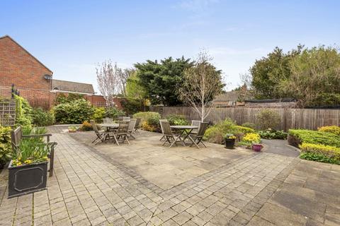 undefined, Peel Lodge, Dean Street, Marlow, Buckinghamshire, SL7 3FH