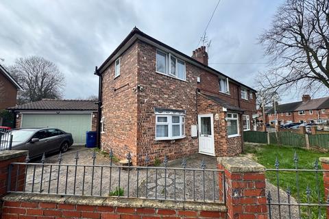 4 bedroom semi-detached house to rent, Drayton Street, Newcastle-under-Lyme, ST5