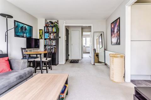 1 bedroom flat for sale, Middlefields, Croydon, CR0