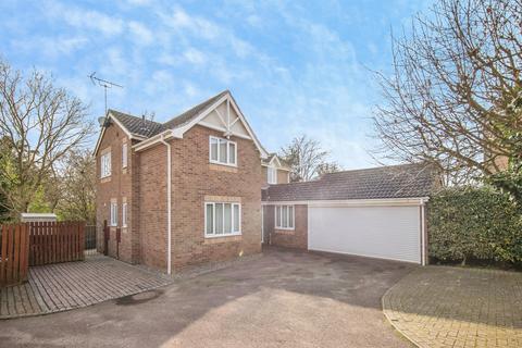 4 bedroom detached house for sale, Wilding Road, Ipswich