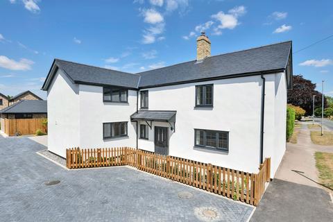 4 bedroom detached house for sale, The Causeway, Royston SG8