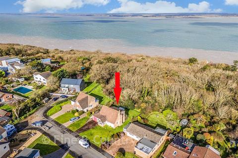 Solent View Road, Cowes, Isle of Wight 3 bed detached bungalow - £550,000