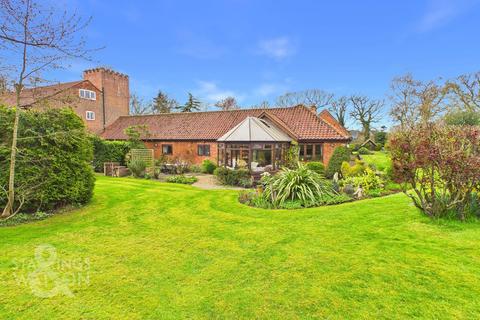 5 bedroom barn conversion for sale, Park Lane, Blofield, Norwich