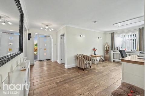 4 bedroom detached bungalow for sale, Plash Drove, Wisbech St Mary