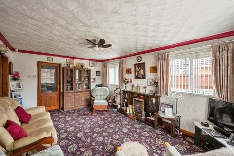 2 bedroom detached bungalow for sale, Wisteria Way, Scunthorpe