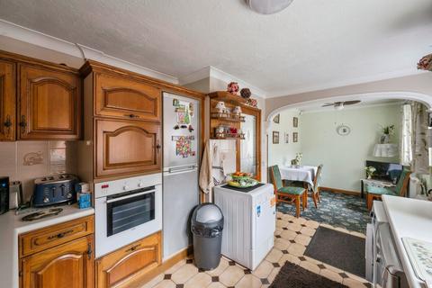 2 bedroom detached bungalow for sale, Wisteria Way, Scunthorpe
