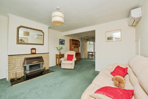3 bedroom semi-detached house for sale, Parlour Close, Histon, Cambridgeshire, CB24
