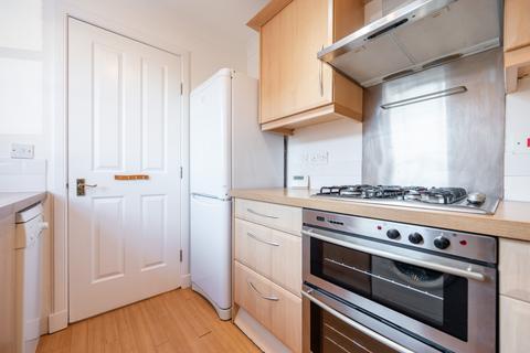 2 bedroom terraced house to rent, Meadow Rise, Newton Mearns, Glasgow, G77 6SE