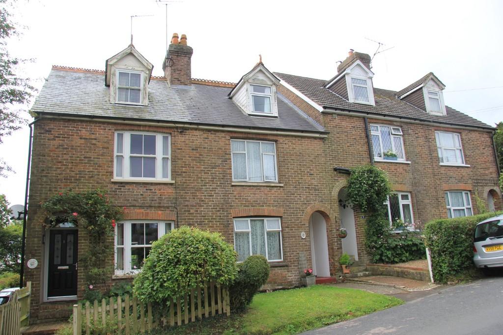 Sandy Cross Lane, Heathfield 3 bed terraced house £269,950