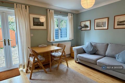 3 bedroom terraced house to rent, Brothers Place, Cambridge, CB1
