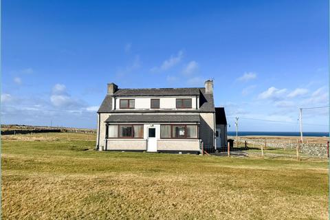 3 bedroom detached house for sale, Ballantrushal HS2