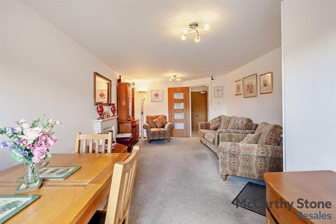 2 bedroom apartment for sale, Wolsey Place, London Road, Hailsham, East Sussex