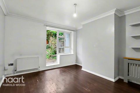 1 bedroom flat for sale, Redruth Road, Harold Hill