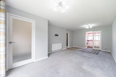 2 bedroom terraced house to rent, Cunningham Drive, Giffnock, Glasgow, G46 6EW
