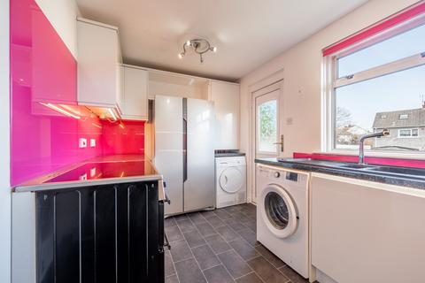 2 bedroom terraced house to rent, Cunningham Drive, Giffnock, Glasgow, G46 6EW