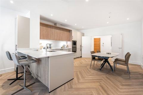 3 bedroom apartment for sale, Chase Side, Southgate, London, N14