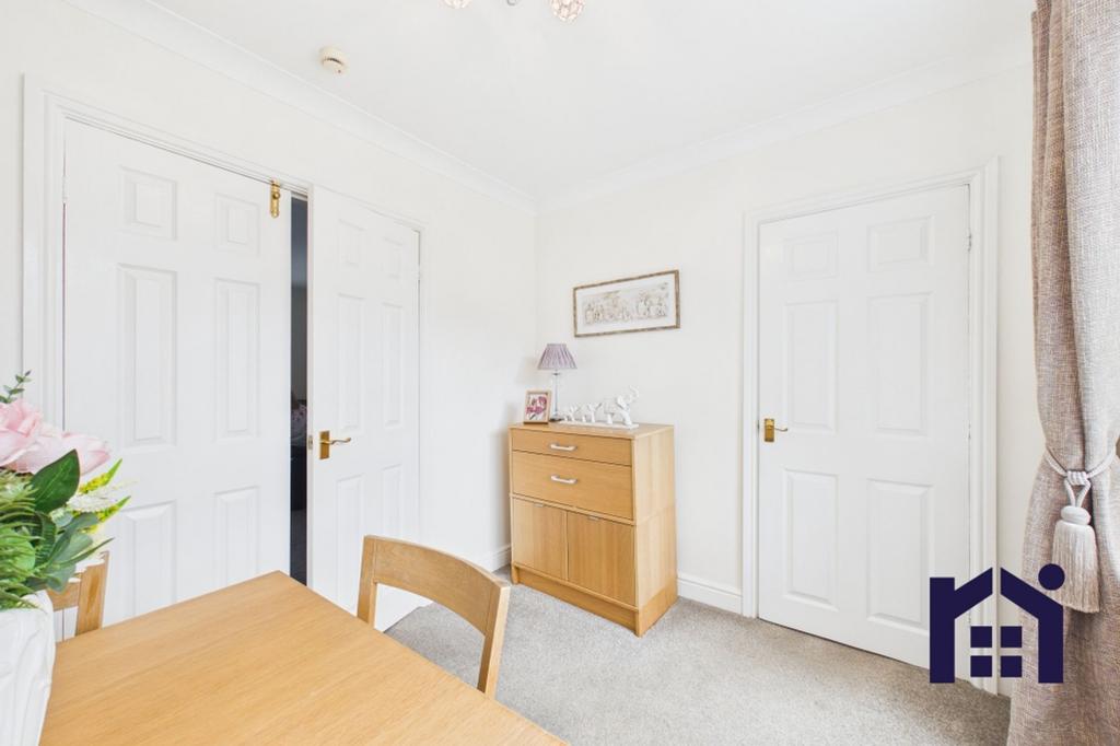 Spendmore Lane, Coppull, PR7 5DD 3 bed semi-detached house for sale - £ ...
