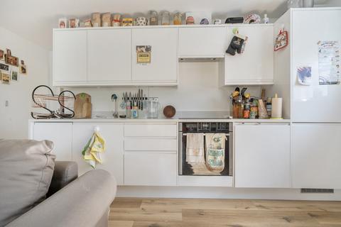 2 bedroom apartment for sale, Whitefield Road, Bristol BS5