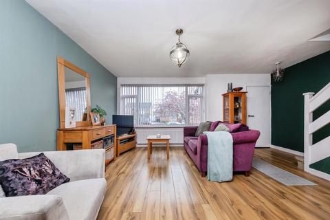 3 bedroom semi-detached house for sale, Milford Avenue, Stony Stratford, Milton Keynes