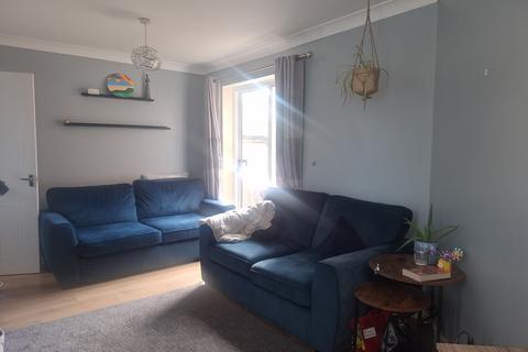 2 bedroom semi-detached house to rent, Leicester LE2